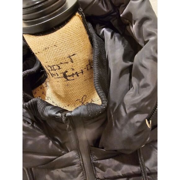 Orolay Down Black Jacket Size Medium - Picture 5 of 10